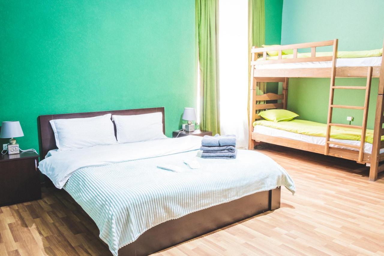 Guest House Big Family Tbilisi Buitenkant foto